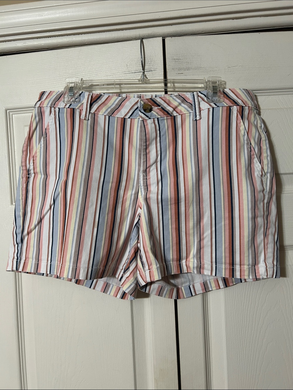 a.n.a sz 10 Vertical Stripe Mid-Rise, Midi Shorts in Pink, Blue, Tan & Cream